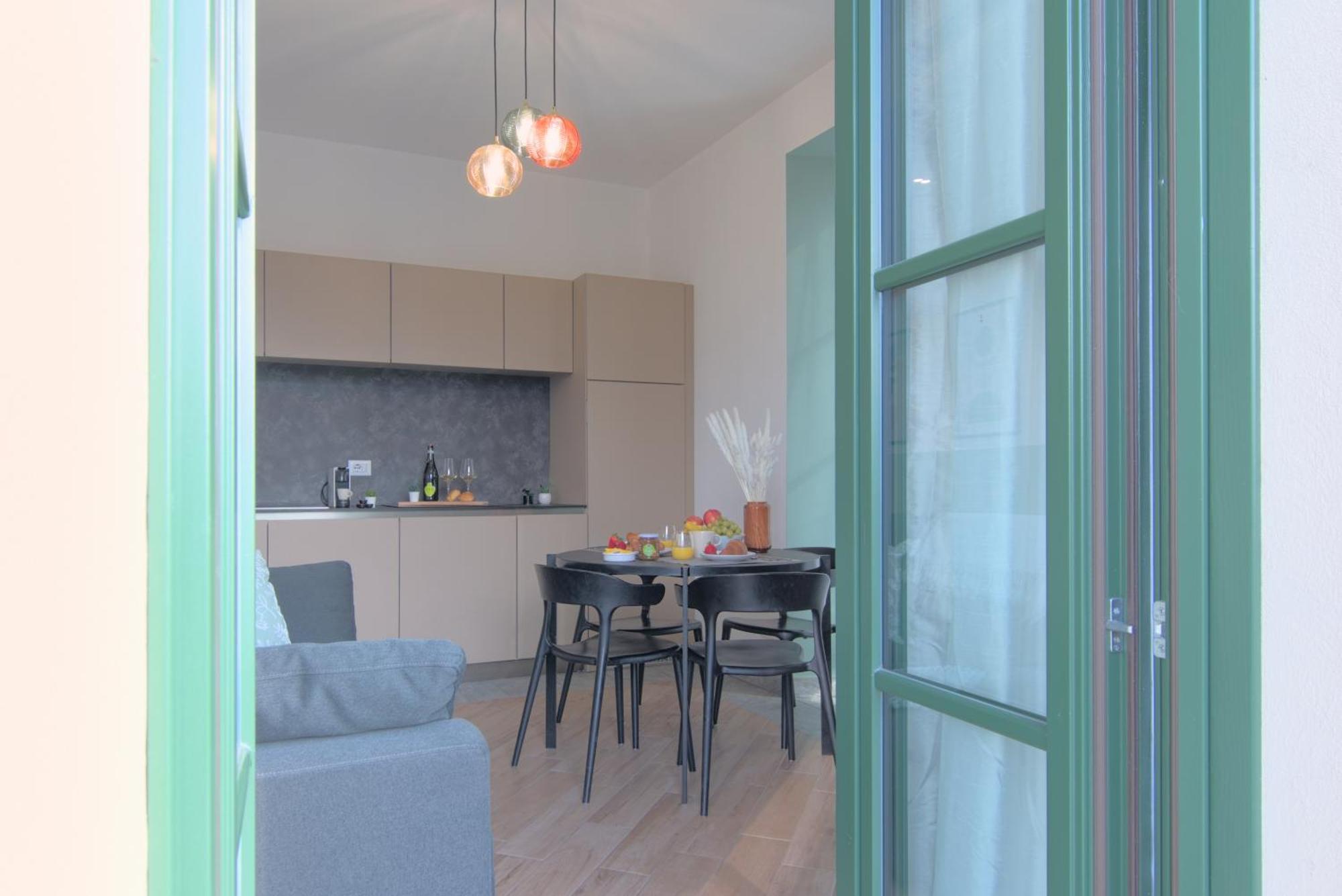 Ca Del Lasco - Modern Apartments In Classic Villa Bellano Εξωτερικό φωτογραφία